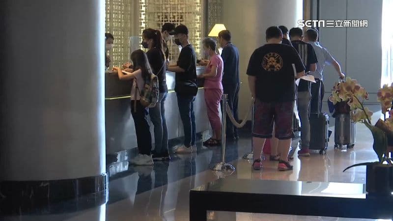 最高折2500國旅補助「滿月」8成業者有感 專家揭痛點:全台複製貼上(新聞配圖)