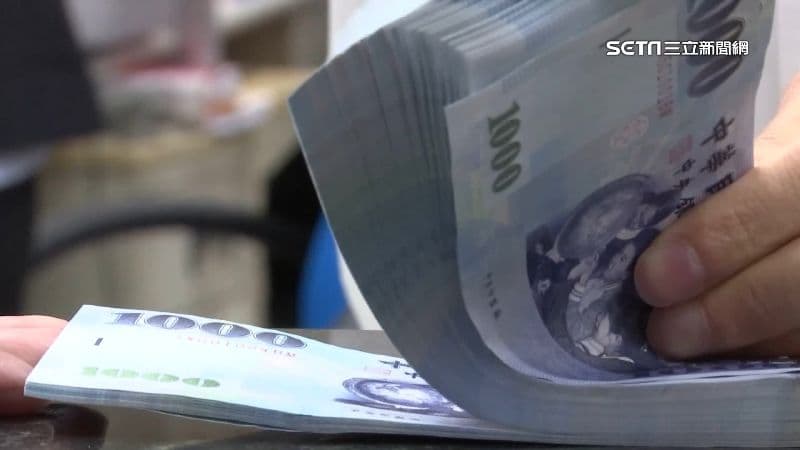 喊普發2萬現金！傅崐萁稱「不用舉債」：明年會再提案、每人可望超過2萬（新聞配圖）