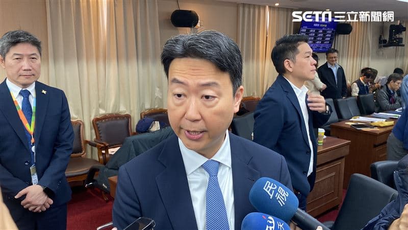 高鐵連假擠爆!陳世凱認「旅客感受沒這麼好」 明開疏運檢討會(新聞配圖)
