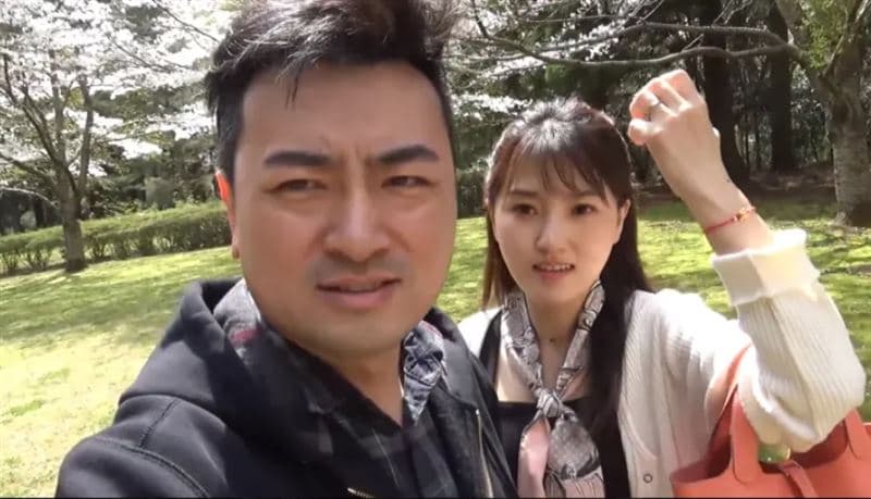 老高驚傳離婚小茉!現身義大利被台灣遊客直擊 多張照片解釋婚姻現況(新聞配圖)