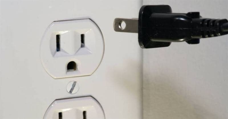 以為拔插頭能省電？486先生曝「4大家電」頻繁斷電更易壞（新聞配圖）