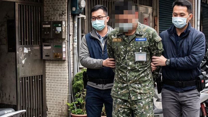 入伍1個月落跑！27歲陸軍二兵「看完病溜了」逃亡41天被逮　下場慘（新聞配圖）