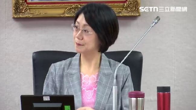 翁曉玲擬提案公投否決憲法法庭判決　鍾佳濱酸：球賽怎能啦啦隊人多就贏（新聞配圖）