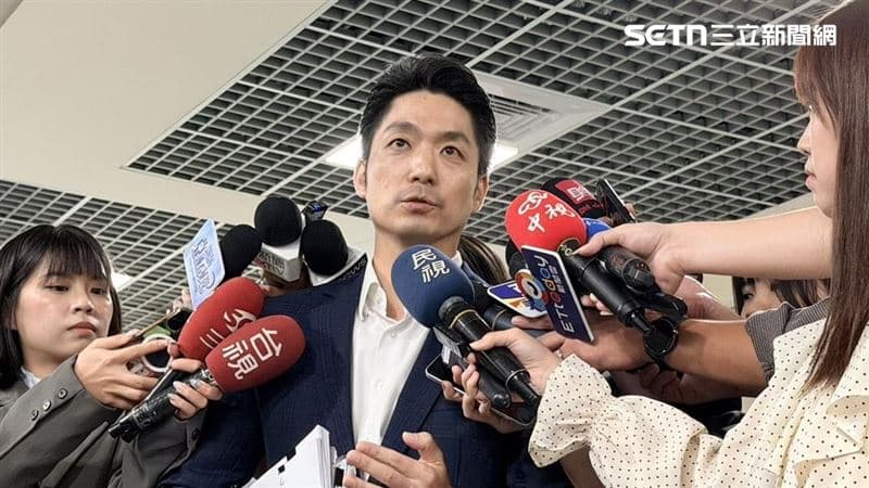 蔣萬安稱小三遇蔣經國過世！網揪3大破綻酸爆：連說謊都不會（新聞配圖）