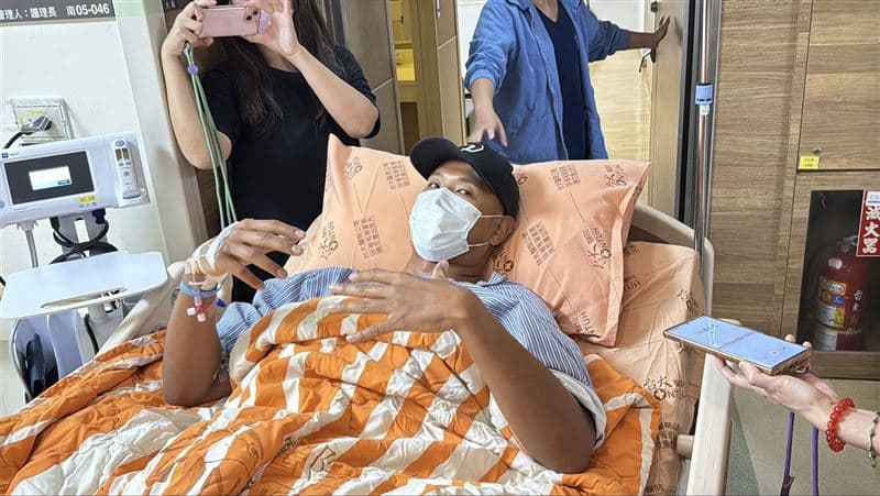 奶奶遭爆病危！黑人經紀人119字回應了　急對外懇求1事（新聞配圖）