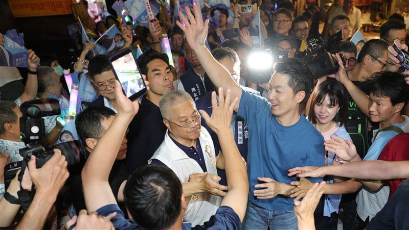 作家:被宮廟董事長撕開的破口,最終會演變成蔣萬安無法收拾的骨牌效應(新聞配圖)