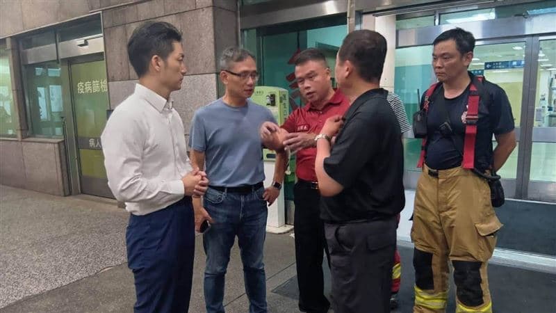 大安區都更工地惡火　消防員熱衰竭插管送加護...議員不捨發聲（新聞配圖）