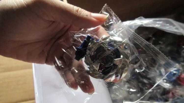 中國山寨戰鬥陀螺走私闖關 3個月攔截7萬顆侵權逾3千萬(新聞配圖)