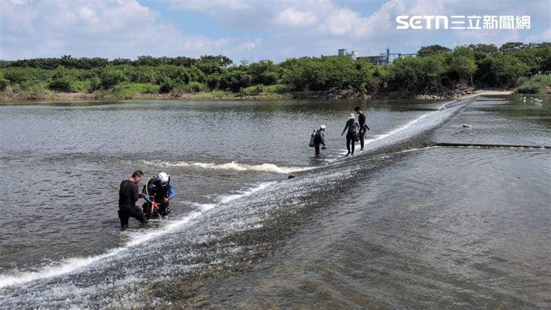 快訊/找到了!高雄3國中生相約抽水站戲水 13歲男童尋獲成冰冷遺體(新聞配圖)