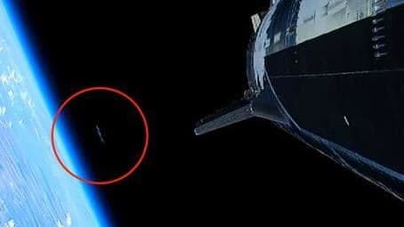 SpaceX星艦試飛直播驚見「UFO」？巨大物體太空中飄浮　神祕畫面曝光（新聞配圖）