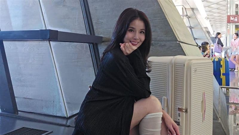 星巴克驚見情侶「公然前戲2小時」!女拒絕男硬要 呂文婉:是我會分手(新聞配圖)