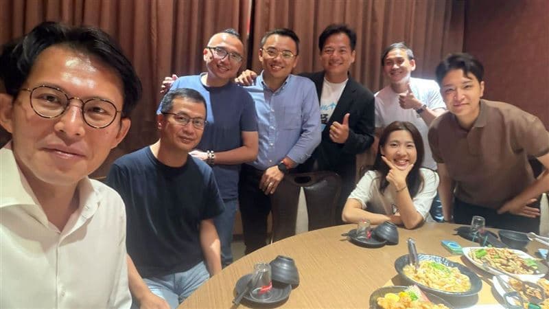 8藍委合體黃國昌「幫邱臣遠加油」　鄭麗文下令勿站台！洪孟楷這樣說（新聞配圖）