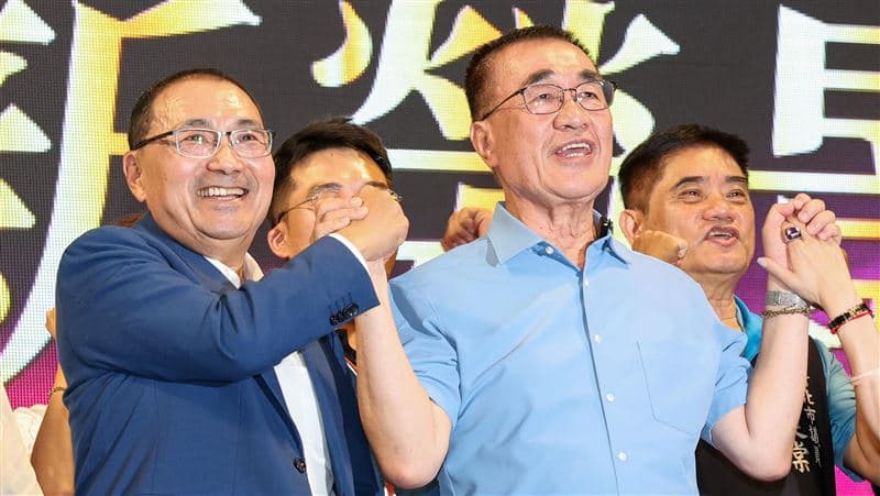 合體侯、蔣出席雙北觀光論壇 李四川籲挺自家人(新聞配圖)