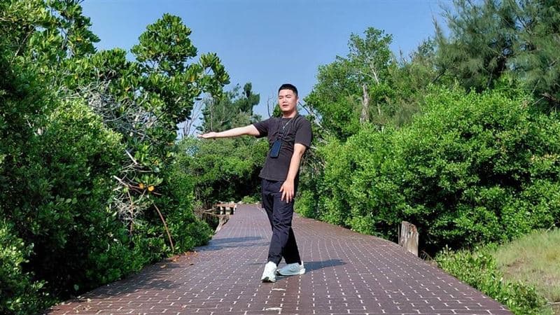 遭酸日領700「4億全敗光」!麥克風少年蘇友謙全都說了:5千萬在爸那(新聞配圖)