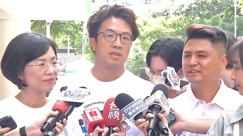 過往提案遭翻出爆雙標!蔣萬安臉書遭灌爆狂刪留言 沈伯洋發文反擊(新聞配圖)