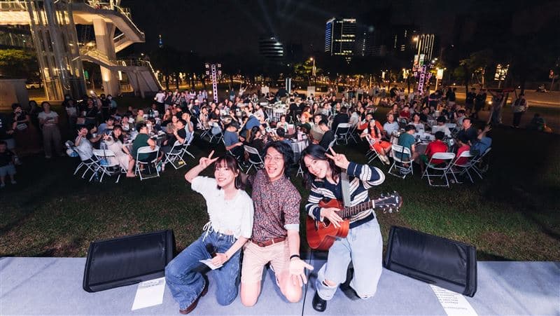 北流文化館五週年開桌辦桌!C.Holly、小尾巴、小熱唱輪番嗨唱(新聞配圖)