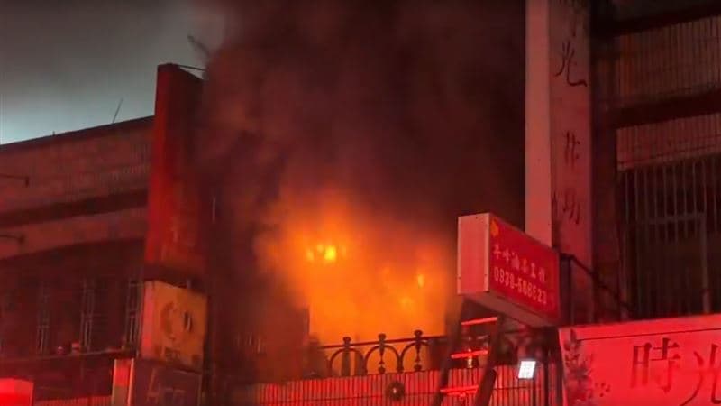 宜蘭惡火奪4命!老字號建材行屋主脫困…想衝回火場救家人:根本看不見(新聞配圖)