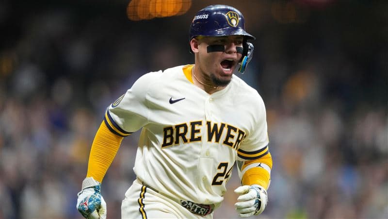 MLB/教士4局打退賽揚熱門沒用 他炸裂超前砲!釀酒人2轟G1奪逆轉勝(新聞配圖)
