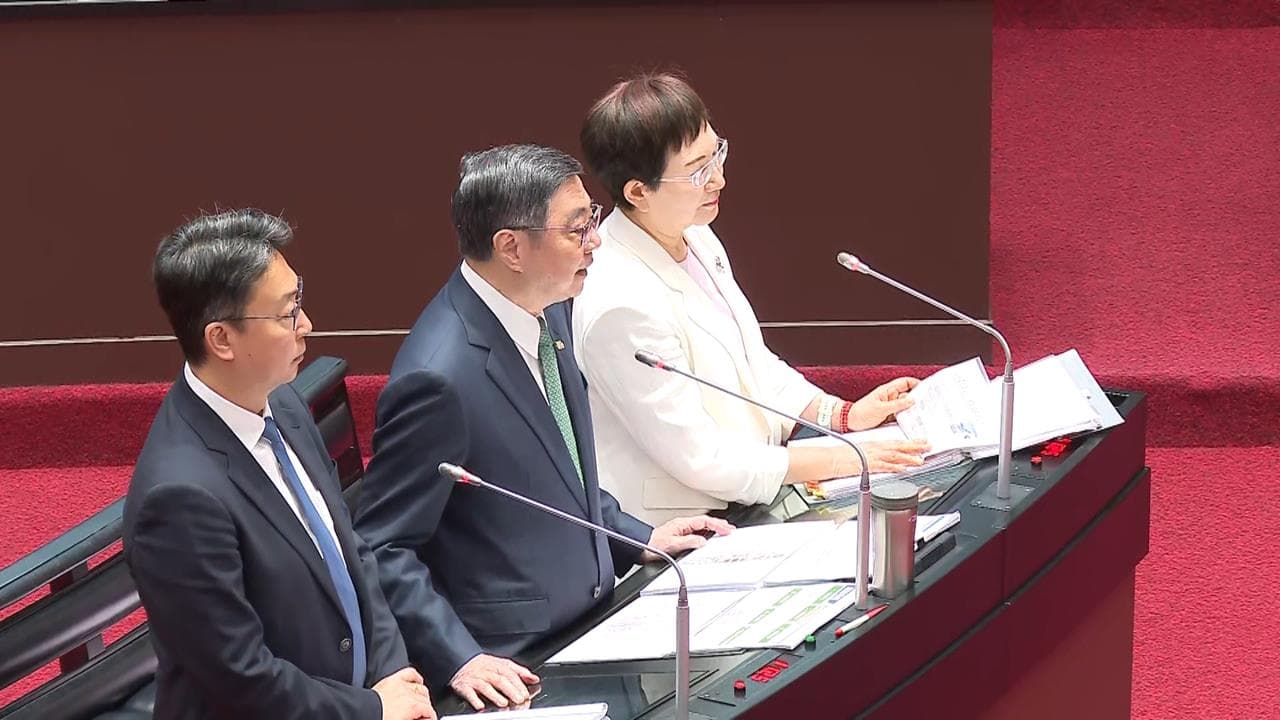 新會期又吵架!傅崐萁拍桌打斷發言批「夜郎自大」 卓揆正面回擊(新聞配圖)