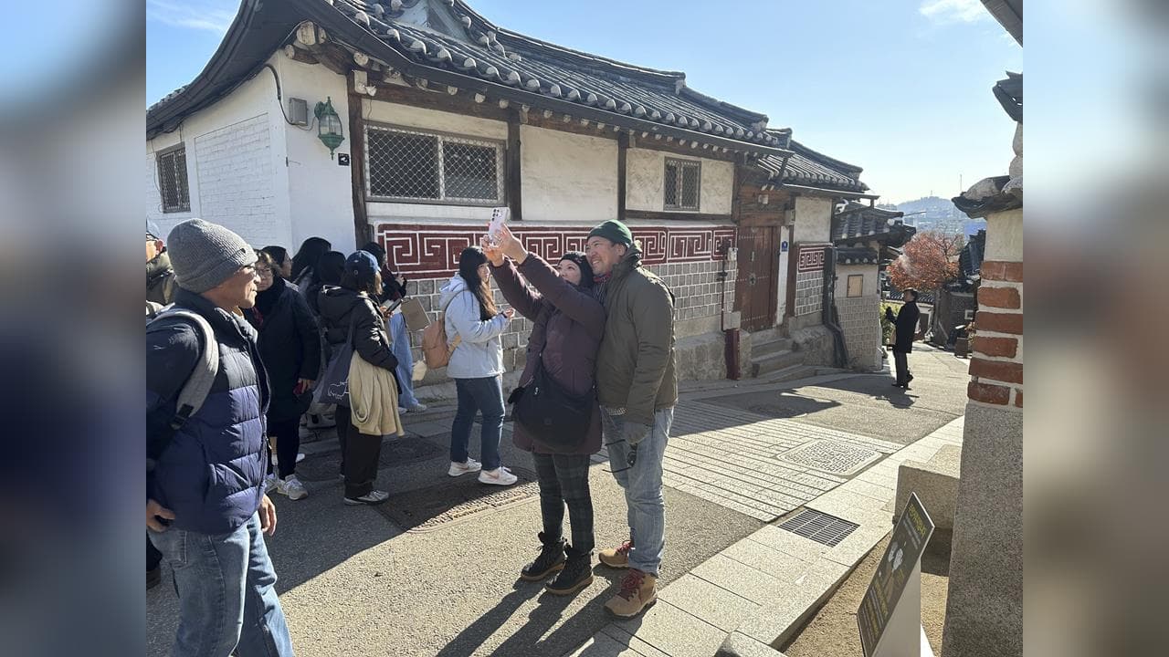 中遊客喜飛南韓引怨氣　喧嘩、塞垃圾、隨地排泄行為挨批（新聞配圖）