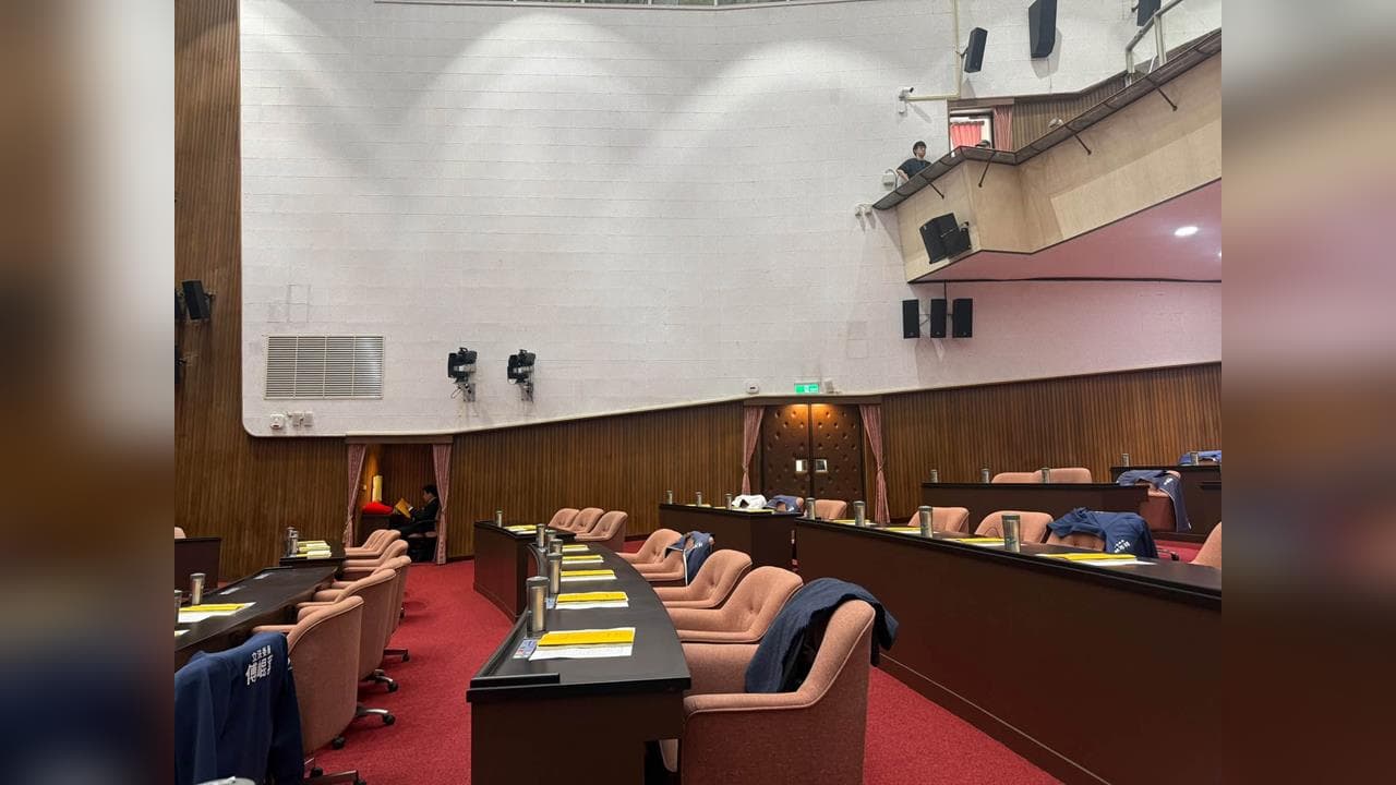 快新聞/立法院開議了!卓揆登台施政報告 陳培瑜無奈嘆:藍白立委全沒來(新聞配圖)