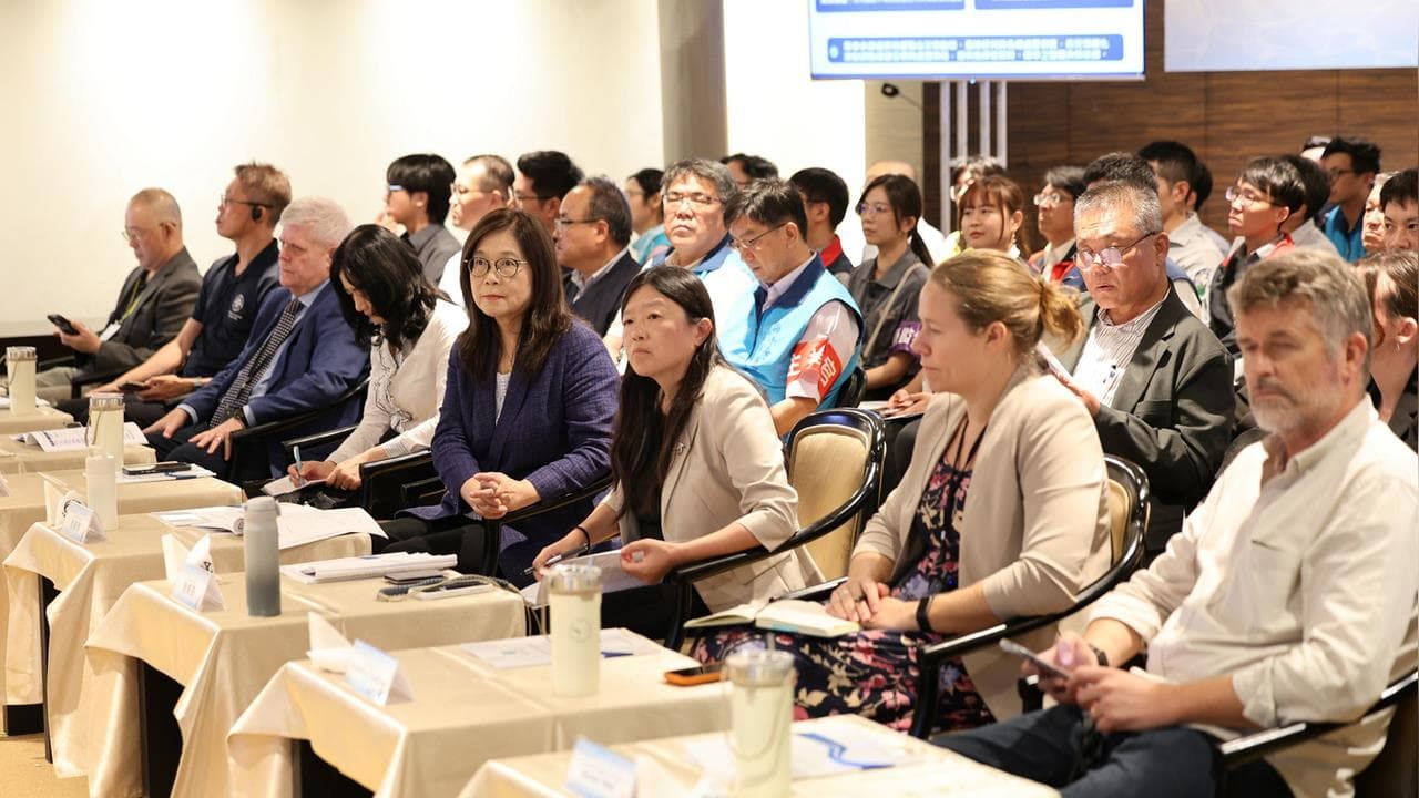 英法美日專家首度參與海洋油污化學應變 管碧玲:肯定訓練成效 持續精進國家隊應變(新聞配圖)