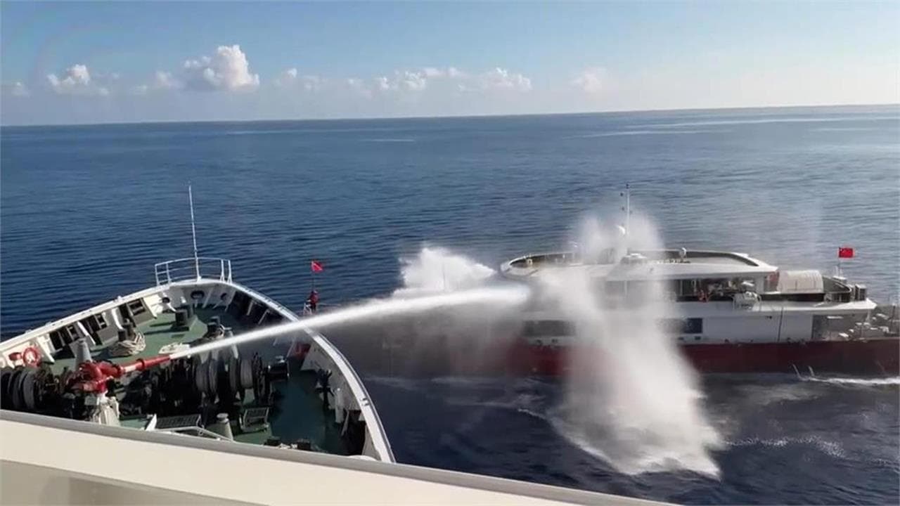 中越界漁船遭驅小粉紅氣炸喊「我們是同胞」? 台網友嗆:算對你們很好了(新聞配圖)