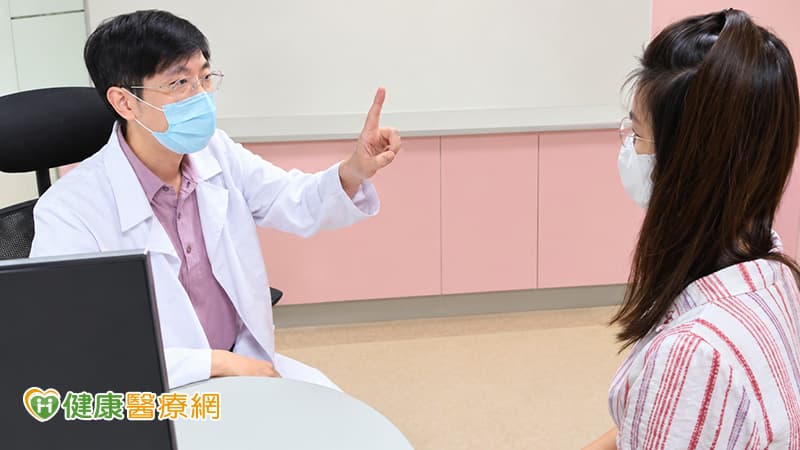 單側耳鳴別只當疲勞！40歲女聽力突然下降　竟是「耳中風」（新聞配圖）