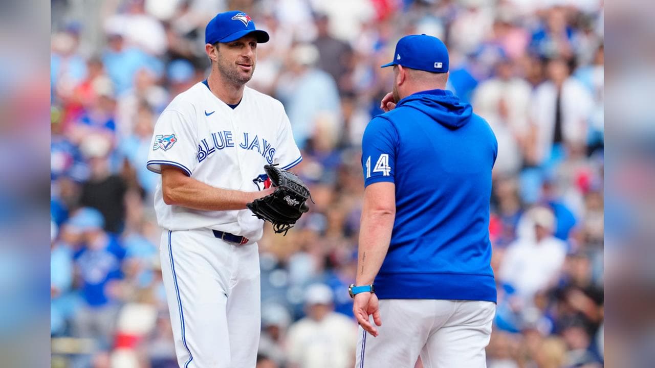 MLB(影)/42歲「薛蛇」再次拒絕總教練換下場!投出大聯盟生涯第225勝(新聞配圖)