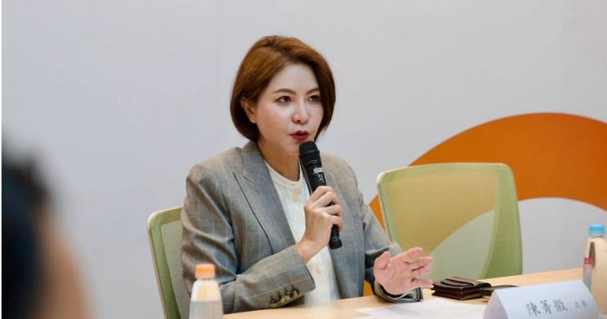 健康幣今上路 陳菁徽:究竟是健康「避」還是健康「壁」?(新聞配圖)