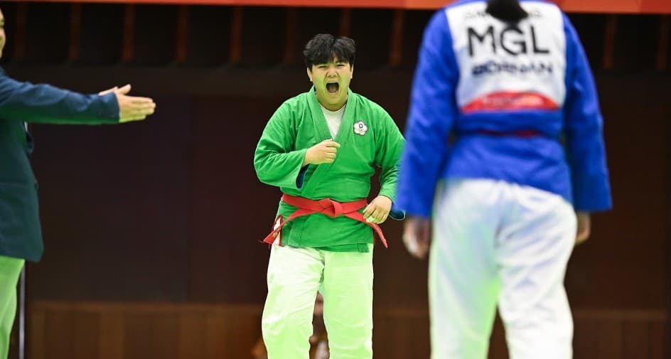 亞運/施劉俐伶戰勝伊朗對手闖金牌戰 力拚克拉術隊史首金(新聞配圖)