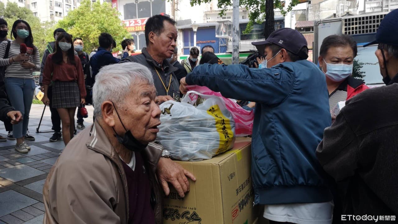 30年寒冬送暖...「刈包吉」廖榮吉86歲辭世　一生惦記艱苦人（新聞配圖）