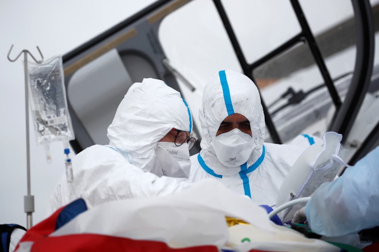 俄科學家打破活菌試管亡!醫院隔離、接觸者近200人 爆恐慌(新聞配圖)