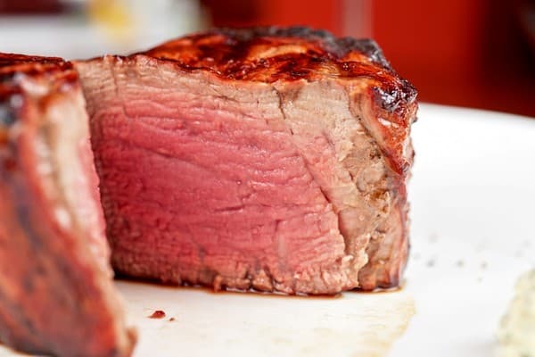 台大名醫自曝「最愛吃紅肉」!護腸靠3招:含糖飲料不喝(新聞配圖)