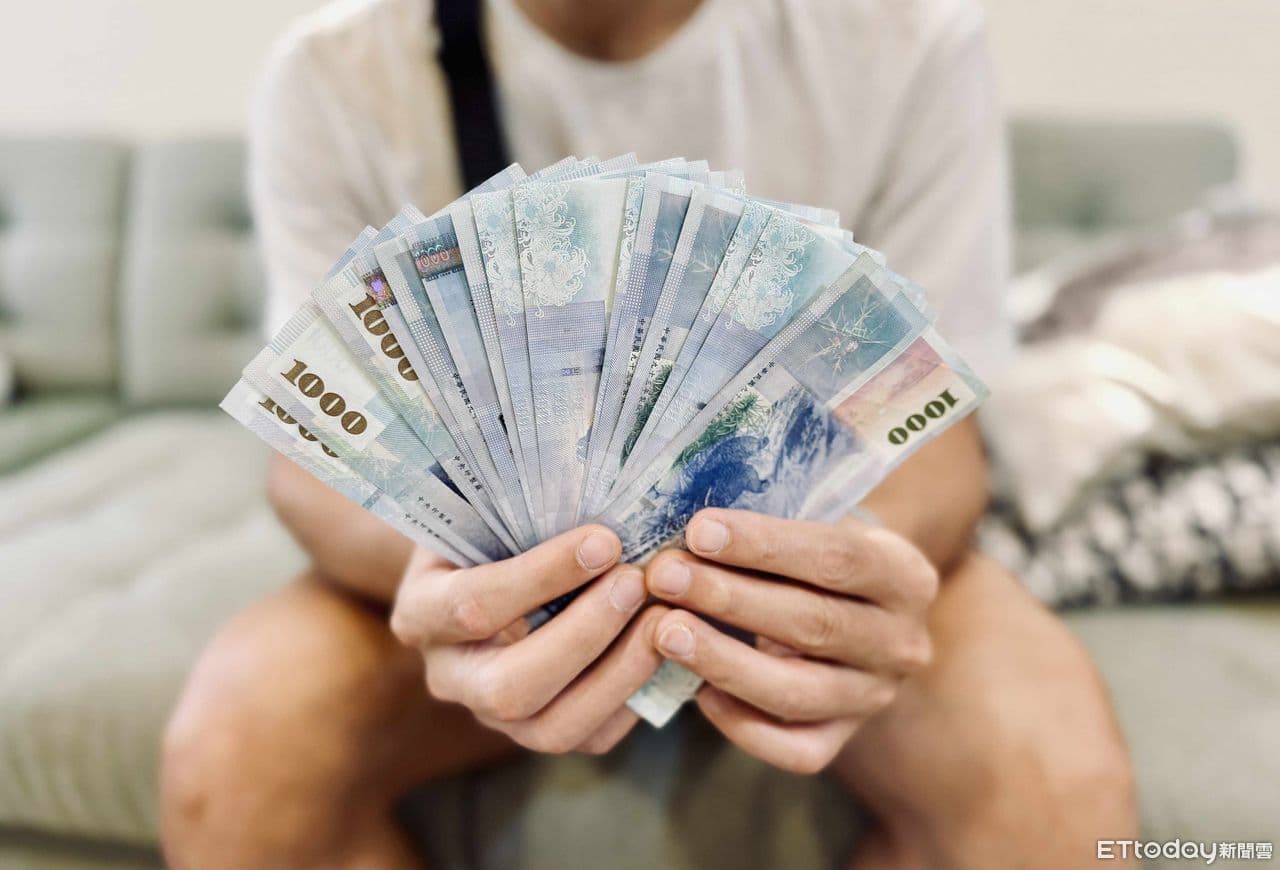 車手黑吃黑捲款400萬 監控手沒追到牽連爸媽慘賠343萬(新聞配圖)
