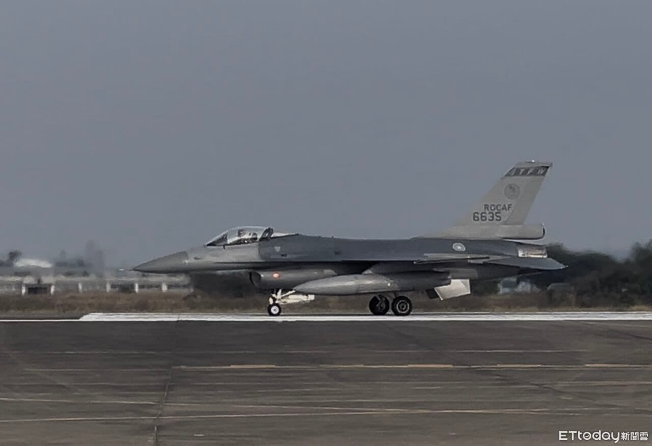 2架F-16V滯留夏威夷逾月 王定宇爆:今已起飛!這1、2天抵台(新聞配圖)