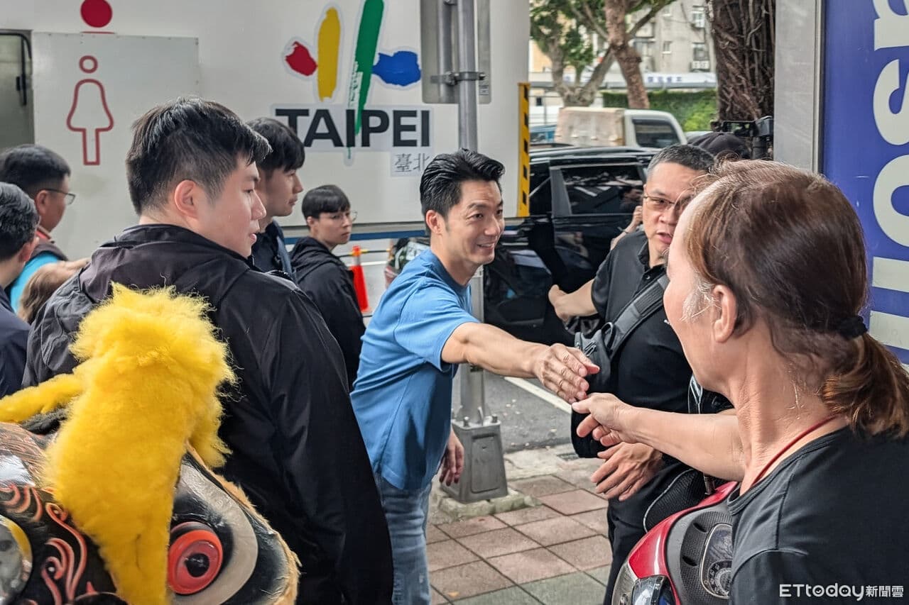 卓揆議場秀大洋流「船員證」 蔣萬安批:民進黨政務官選舉大於治國(新聞配圖)