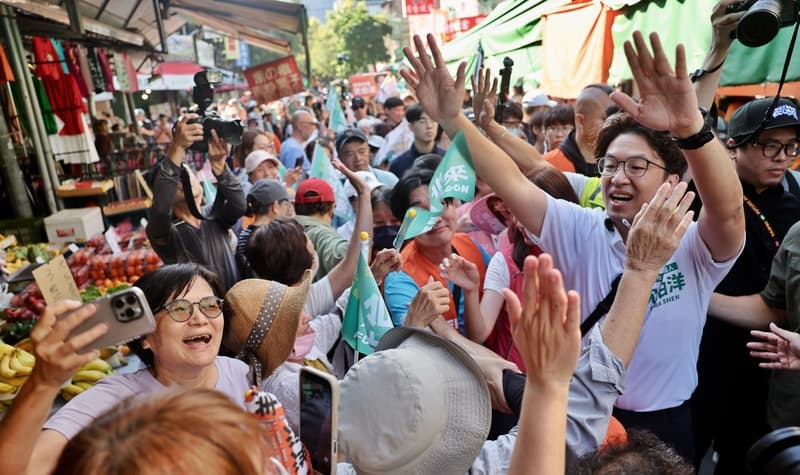台北市長選戰/蔣「3問」毒品政策 沈:不應陷政治攻防(新聞配圖)