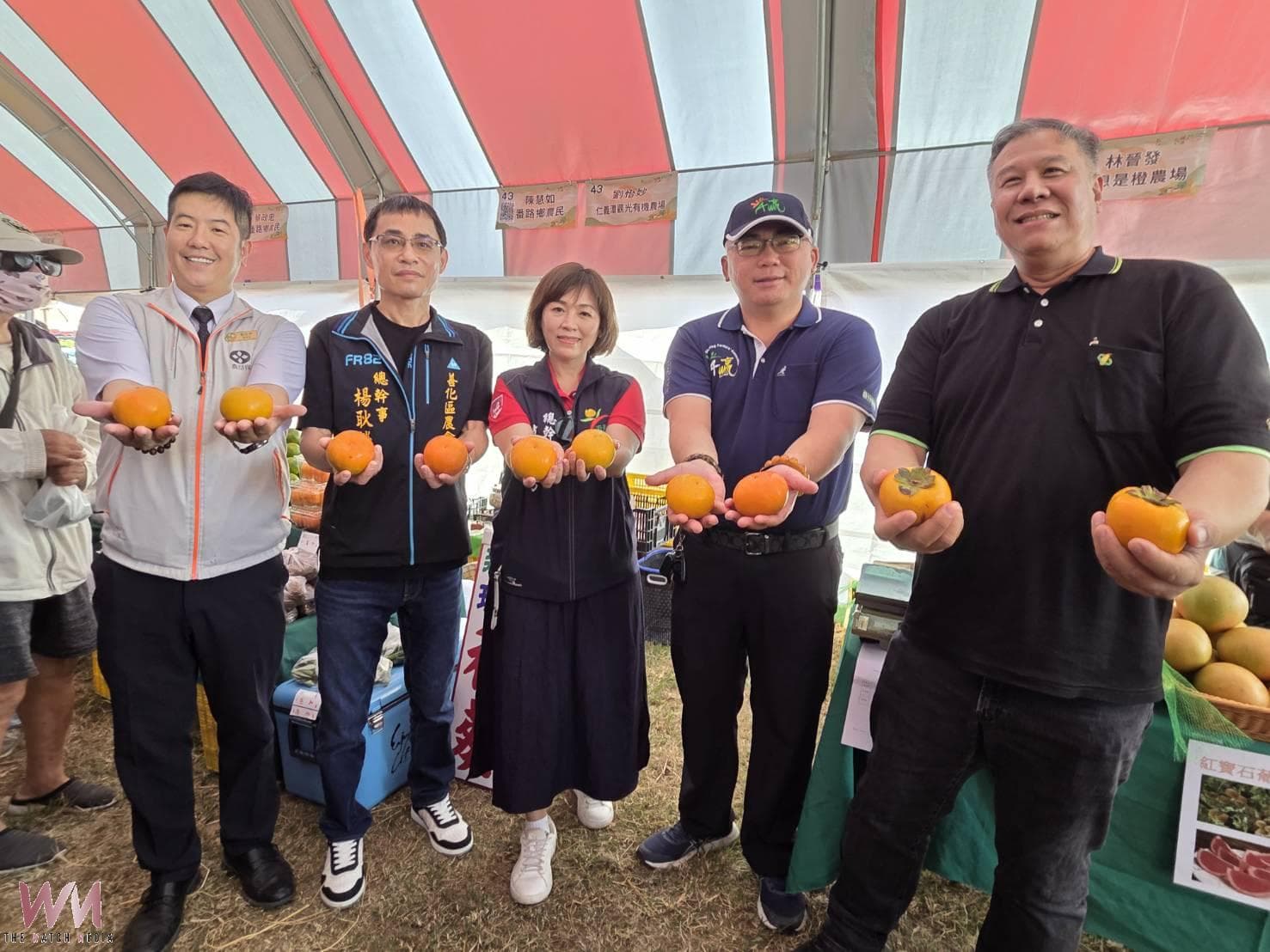 番路柿子節登場人潮湧現 鮮柿、農特產品買氣熱絡 - 觀傳媒(新聞配圖)