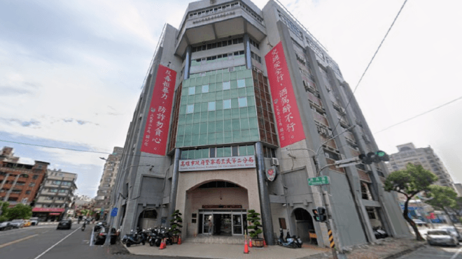 快訊/聞異味驚見女屍!高雄45歲女陳屍派出所旁 警方初判無外力介入(新聞配圖)