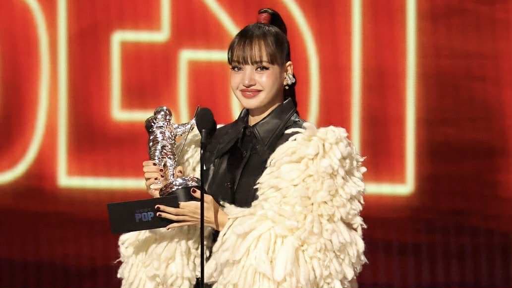 LISA奪2026 MTV VMAs最佳流行音樂!〈Dream〉擊敗泰勒絲寫下K-pop第一人紀錄(新聞配圖)