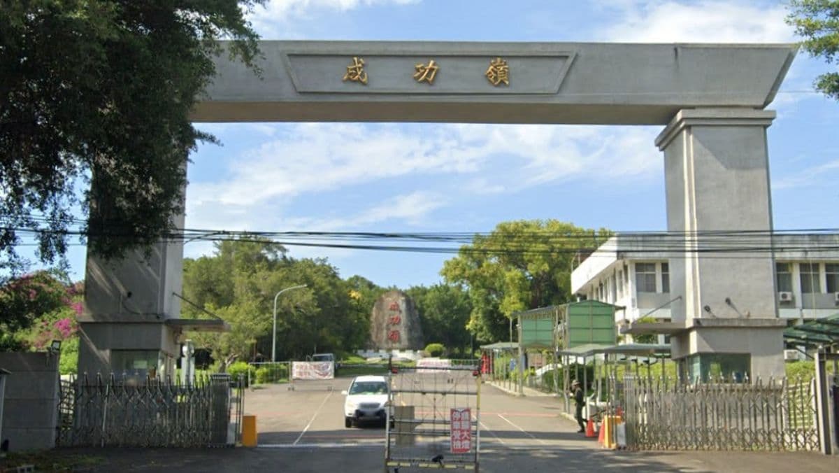 白目新兵！熄燈不睡被「抬回寢室」隔天還賴床　檢起訴抗命罪籲從重量刑（新聞配圖）