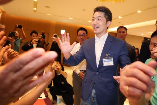 蔣萬安遭宮廟董事長當面洗臉 游淑慧坦言:真的很錯愕(新聞配圖)