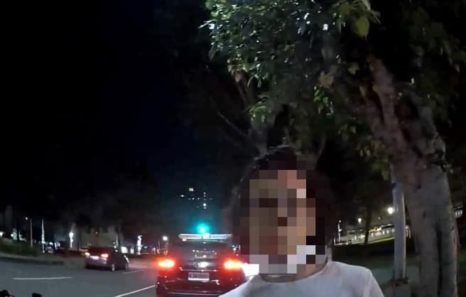 薑母鴨揹黑鍋!女酒駕闖紅燈被攔 酒測超標3倍才認喝威士忌(新聞配圖)