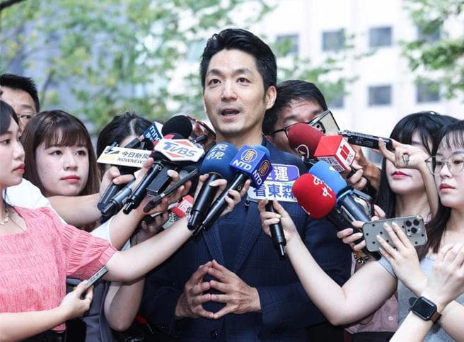 為何蔣萬安臉書一夜灌入10萬留言?謝寒冰驚爆原因(新聞配圖)