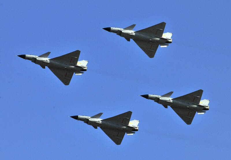 中共半天21架次軍機「聯合戰備警巡」騷擾 國軍嚴密監控應處（新聞配圖）