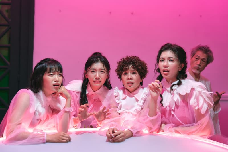 于子育「老Baby」粉紅造型萌翻 陳意涵一眼相中放話：我要了（新聞配圖）