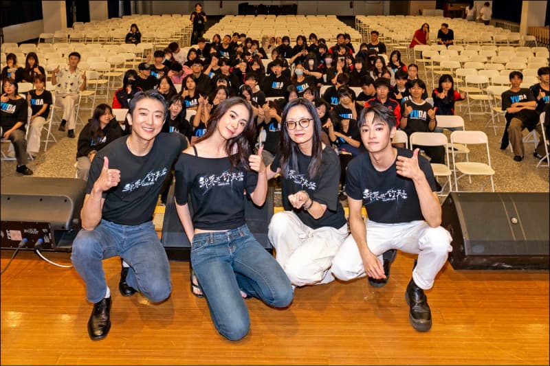 張懷秋郵票再沾毒角色 平台熱播許願奪冠(新聞配圖)