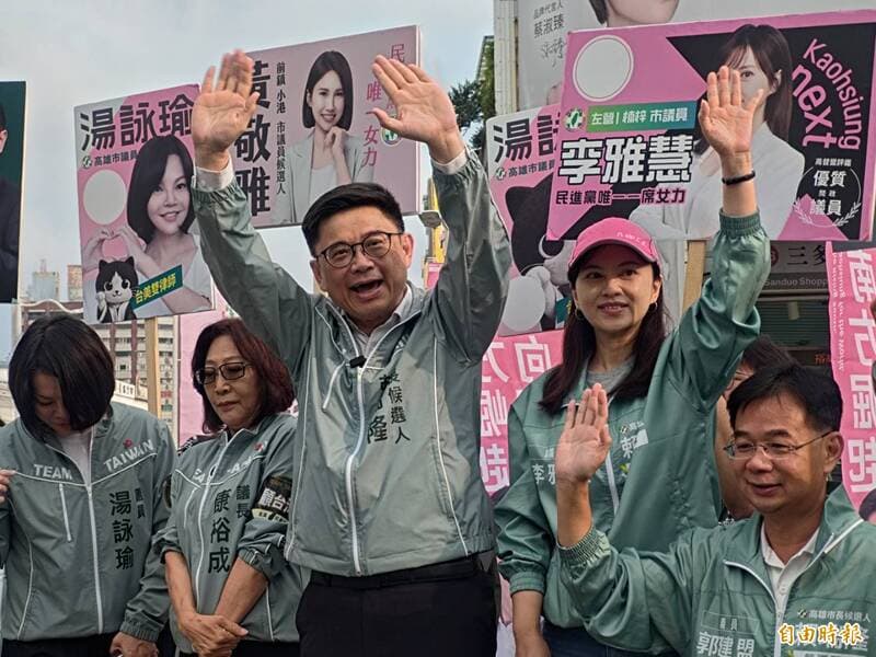 「百變隆隆」1人飾16角!賴瑞隆訴說高雄日常 稱「聽聽市民聲音」(新聞配圖)