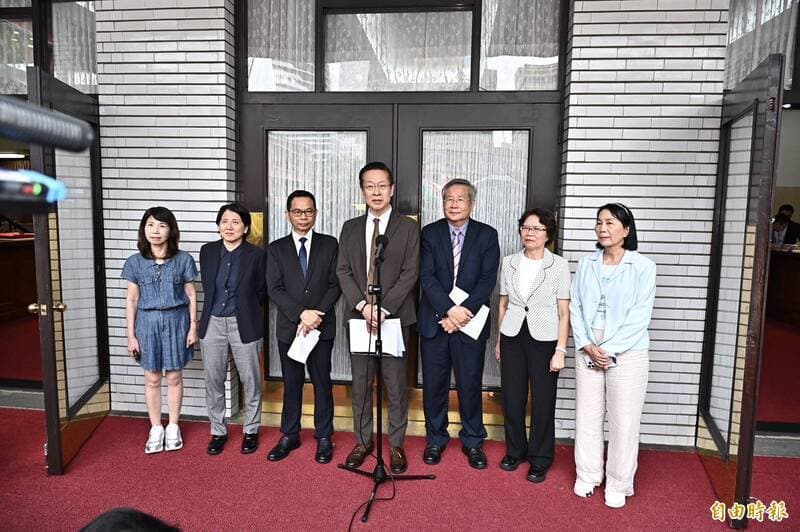民眾黨曾提公投案淪笑柄 交通罰鍰專款專用「修法就行」(新聞配圖)